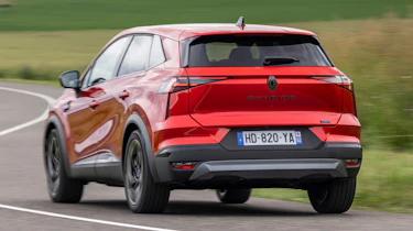 Renault Symbioz - rear cornering