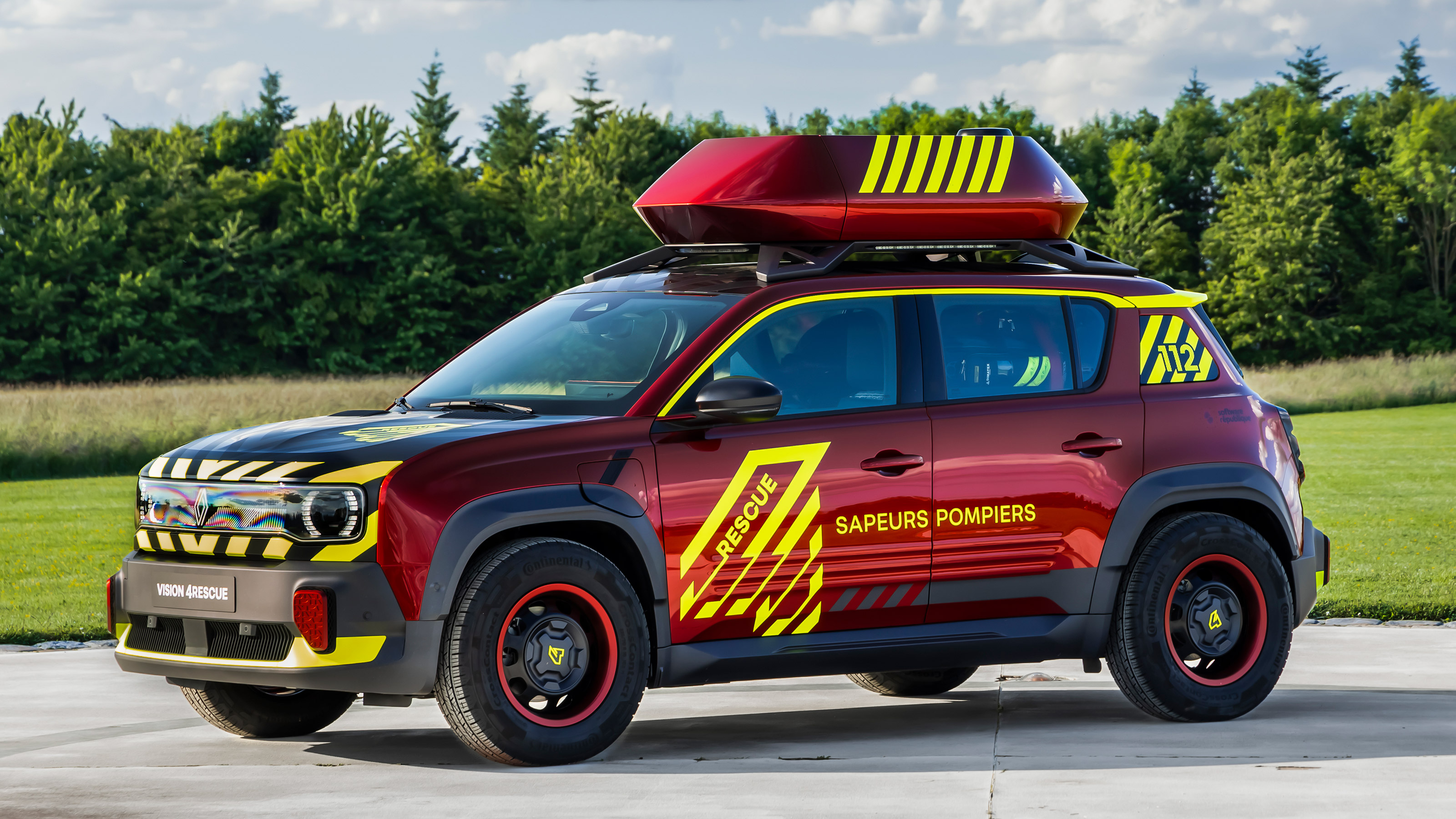 Renault Vision 4 Rescue concept - front
