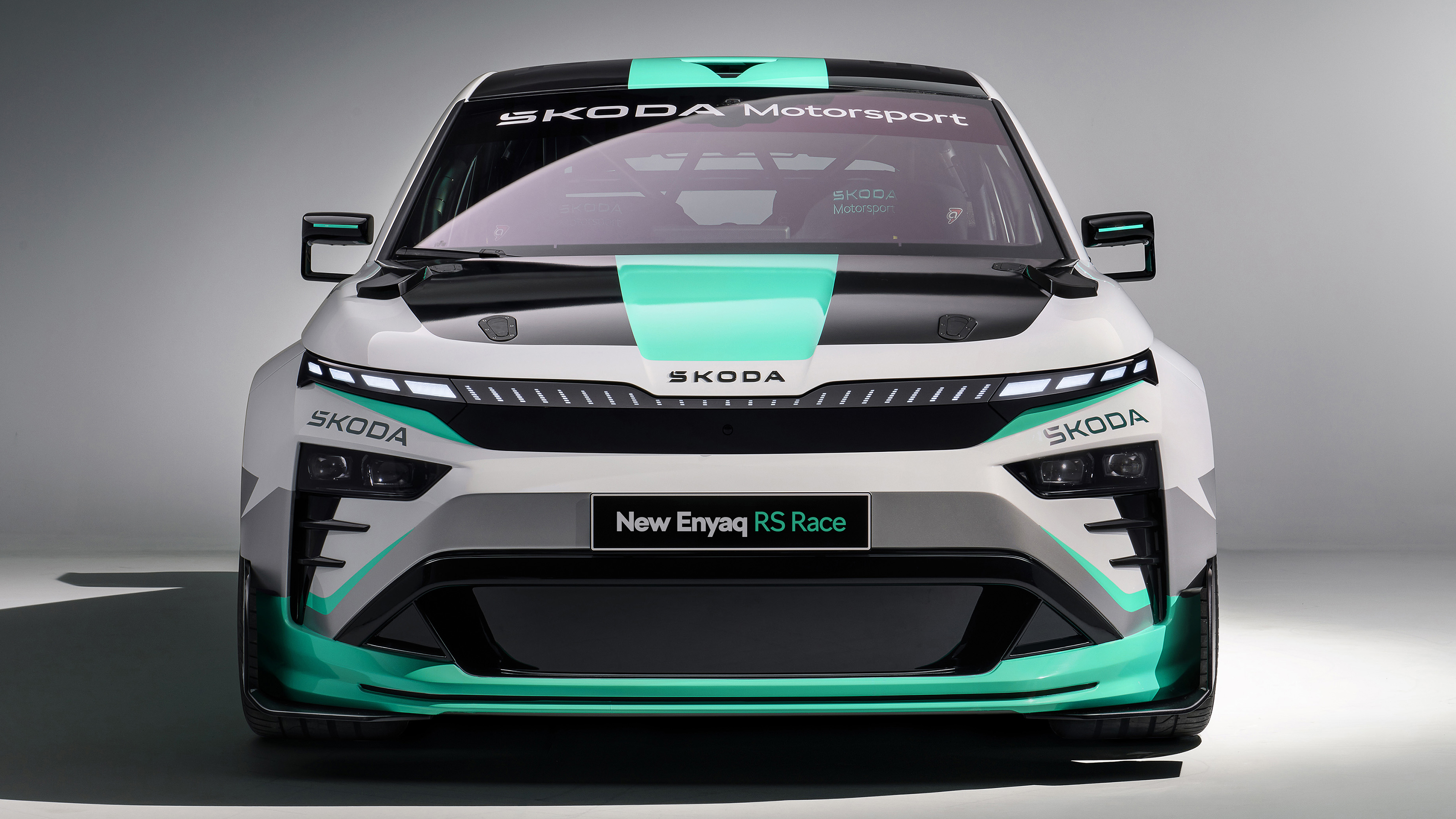 Skoda Enyaq RS Race concept - front end