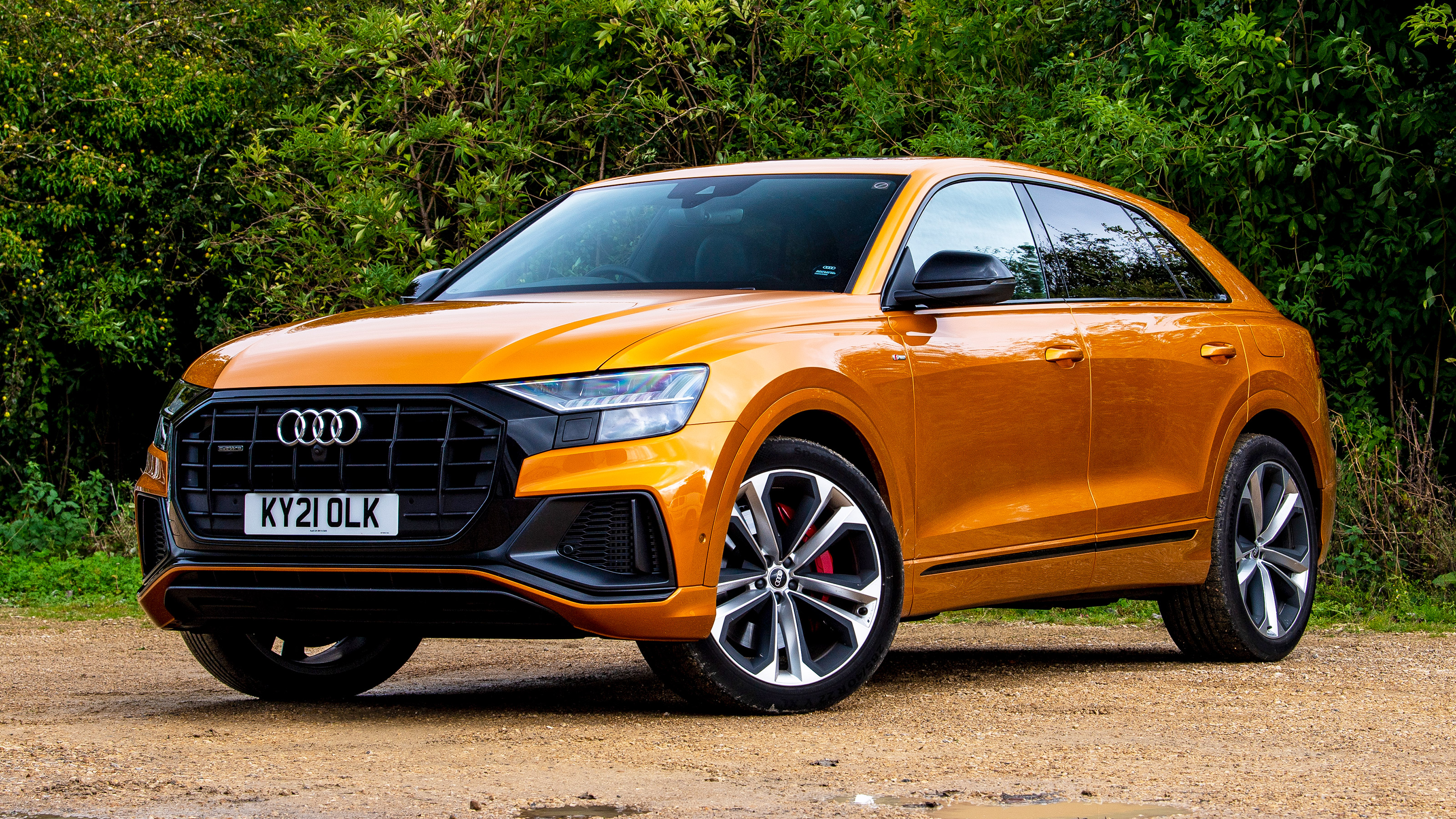 Used Audi Q8 - front