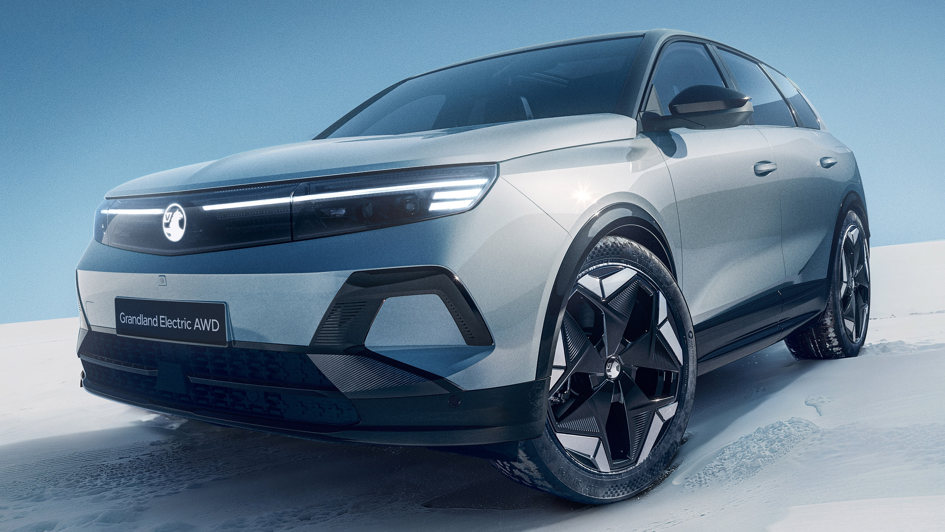 Vauxhall Grandland Electric AWD - front