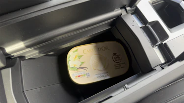 Vauxhall Grandland Electric GS long-term - ice cream in the armrest