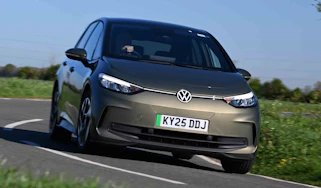 Volkswagen ID.3 - front cornering