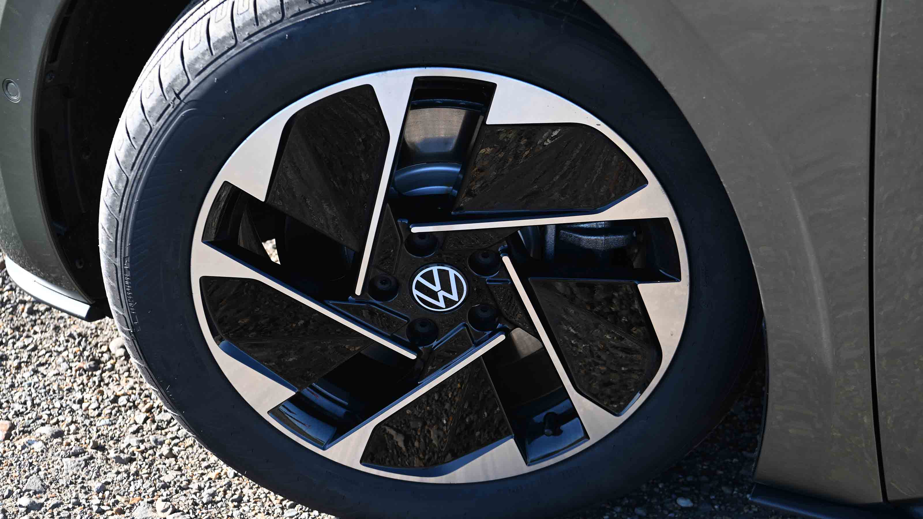 Volkswagen ID.3 - alloy wheel detail
