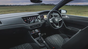 Volkswagen Polo - interior