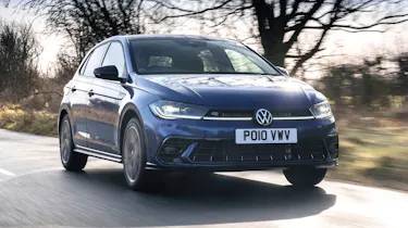 Volkswagen Polo - front tracking