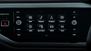 Volkswagen Polo - infotainment screen