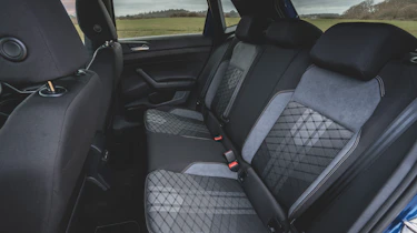 Volkswagen Polo - rear seats