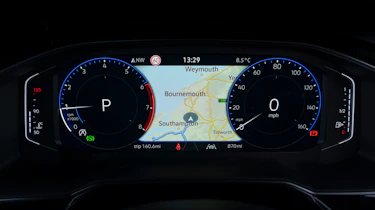 Volkswagen Polo - dashboard screen