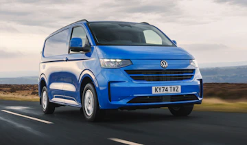 Volkswagen Transporter - front tracking