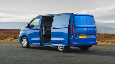 Volkswagen Transporter - rear 3/4 static (rear doors closed)