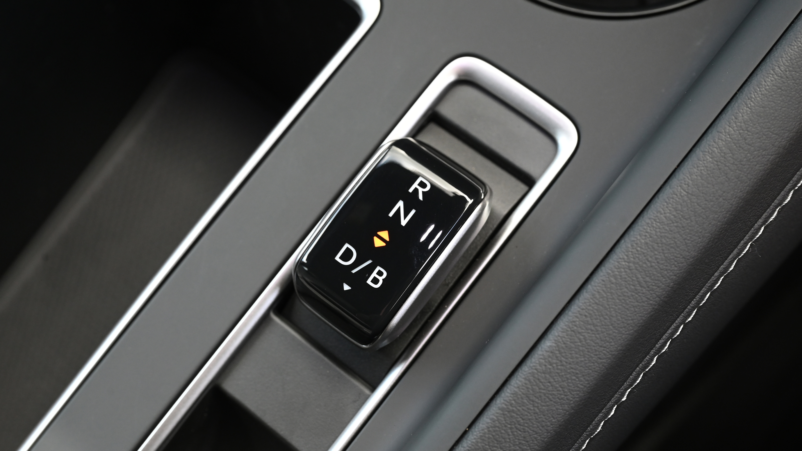 Skoda Enyaq vRS - gear selector