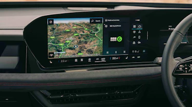 Audi A6 e-tron - sat-nav display