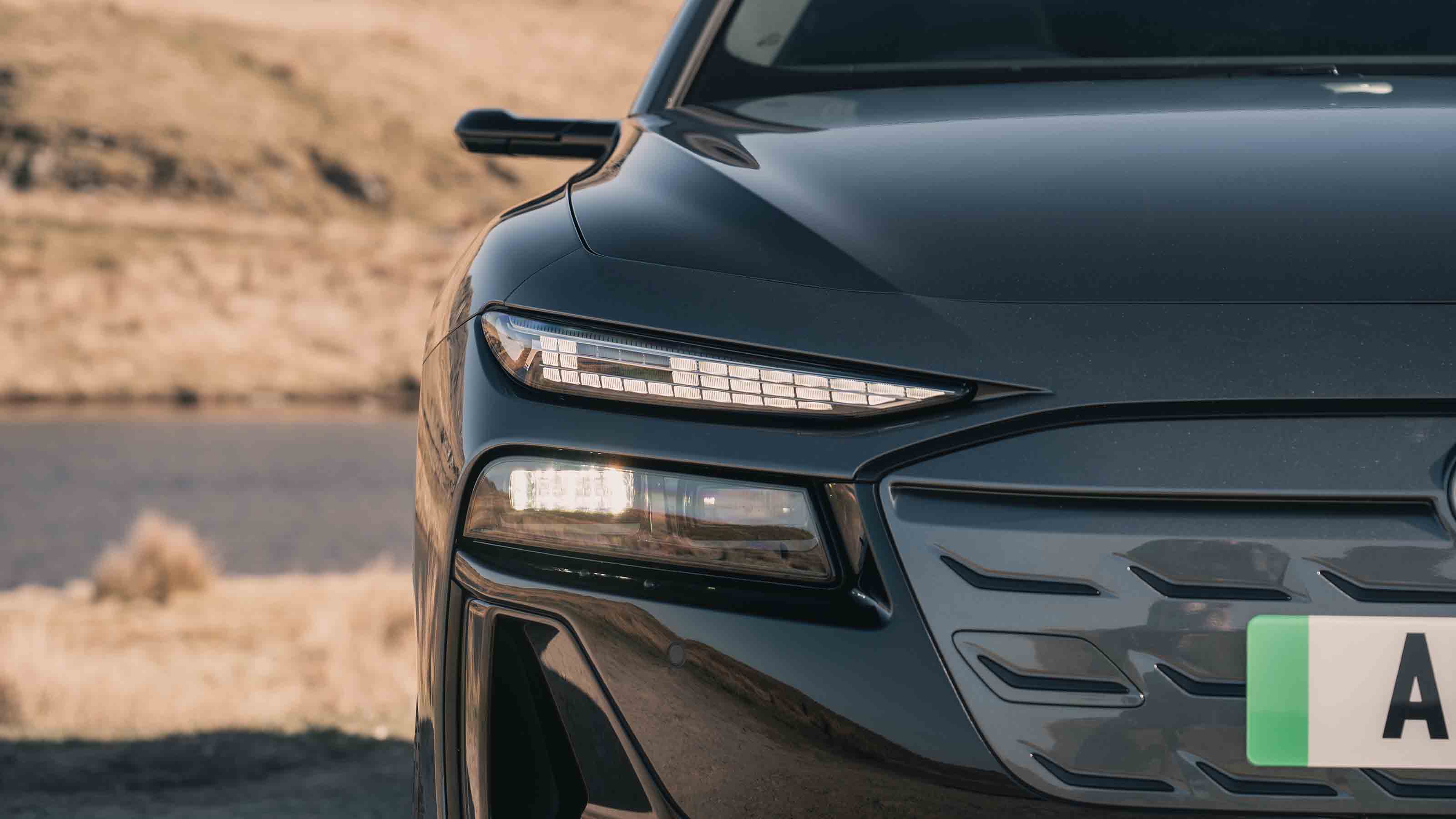 Audi A6 e-tron - head light