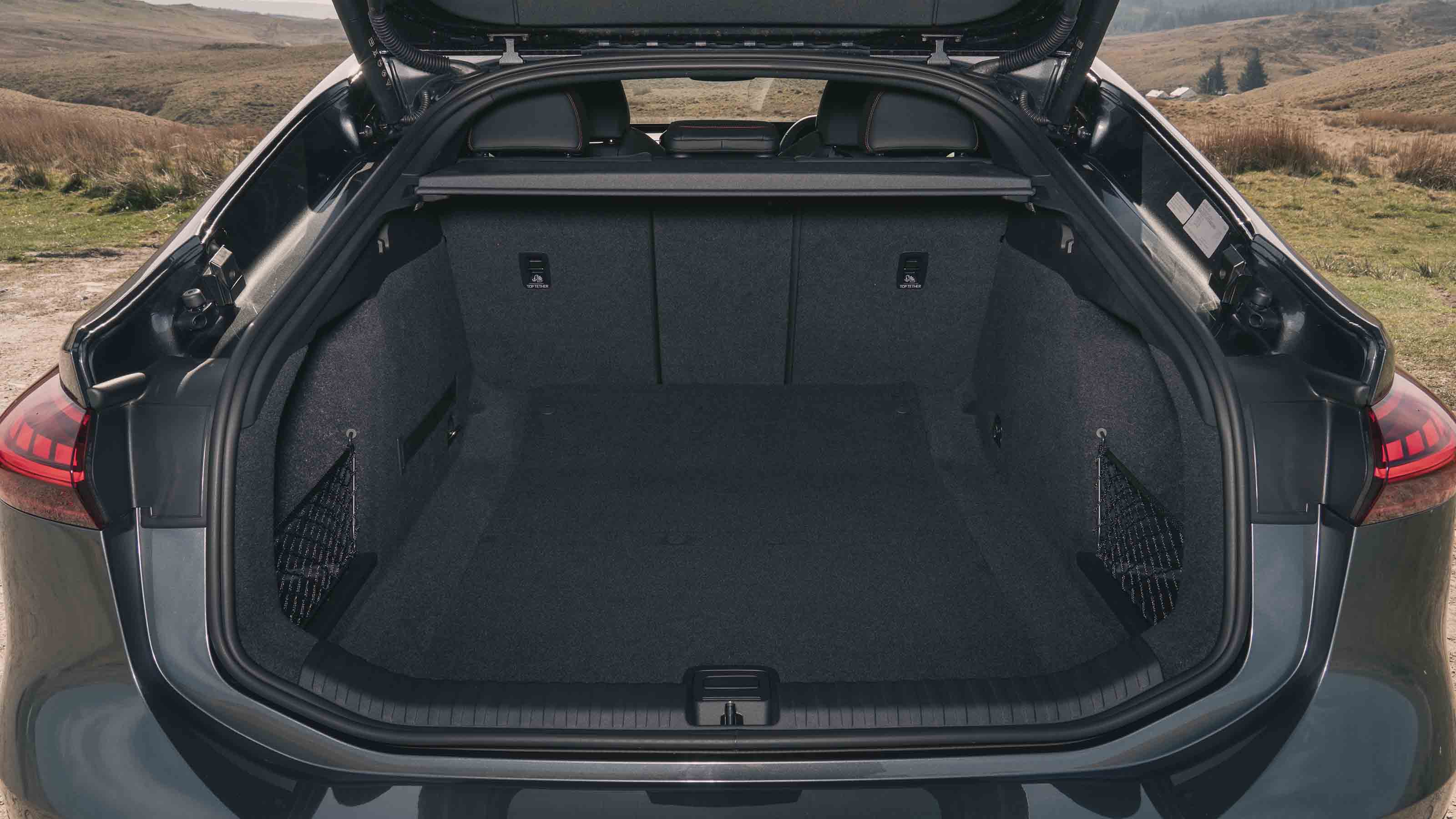 Audi A6 e-tron - boot