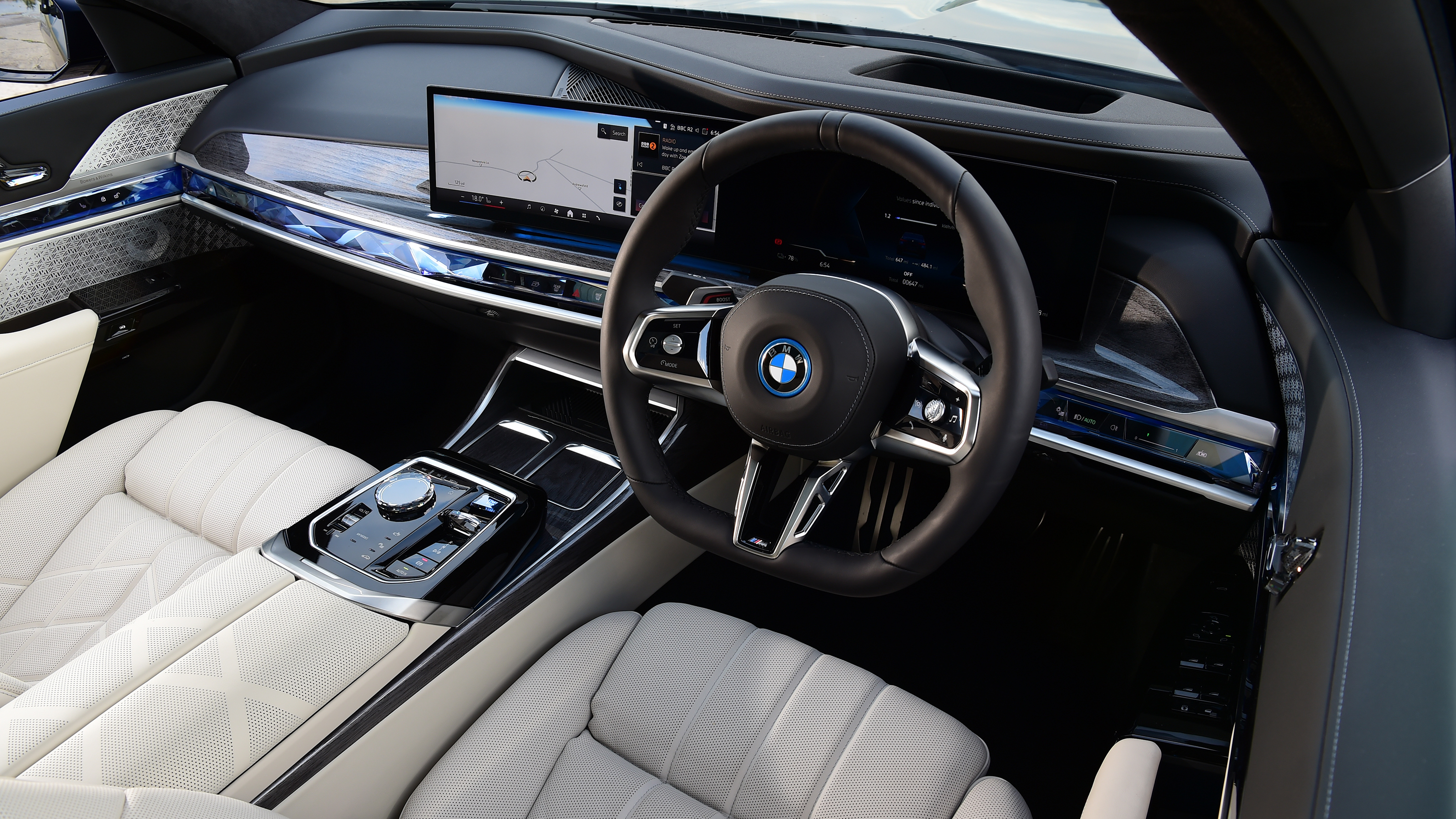 BMW i7 - dashboard