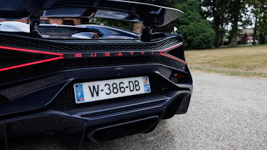 Bugatti Mistral - tail lights