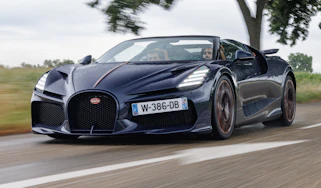 Bugatti Mistral - front tracking