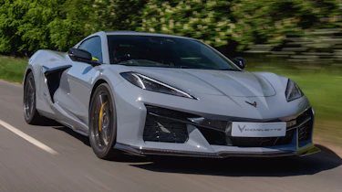 Chevrolet Corvette E-Ray - front