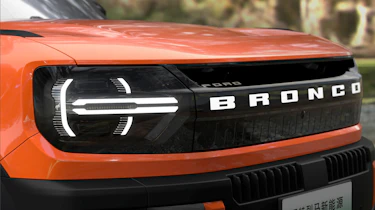 Electric Ford Bronco - lights