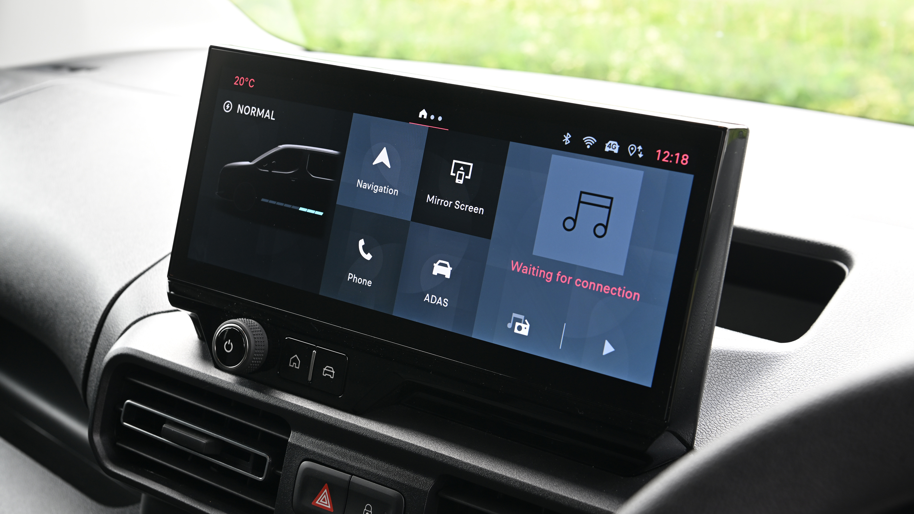 Fiat e-Doblo - infotainment screen