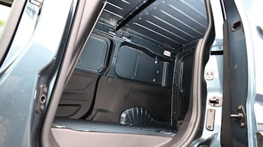 Fiat e-Doblo - cargo bay (side)