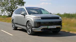Hyundai Ioniq 9 - front tracking