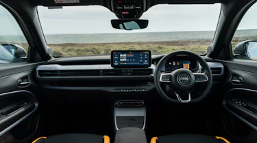 Jeep Avenger The North Face Edition - dashboard
