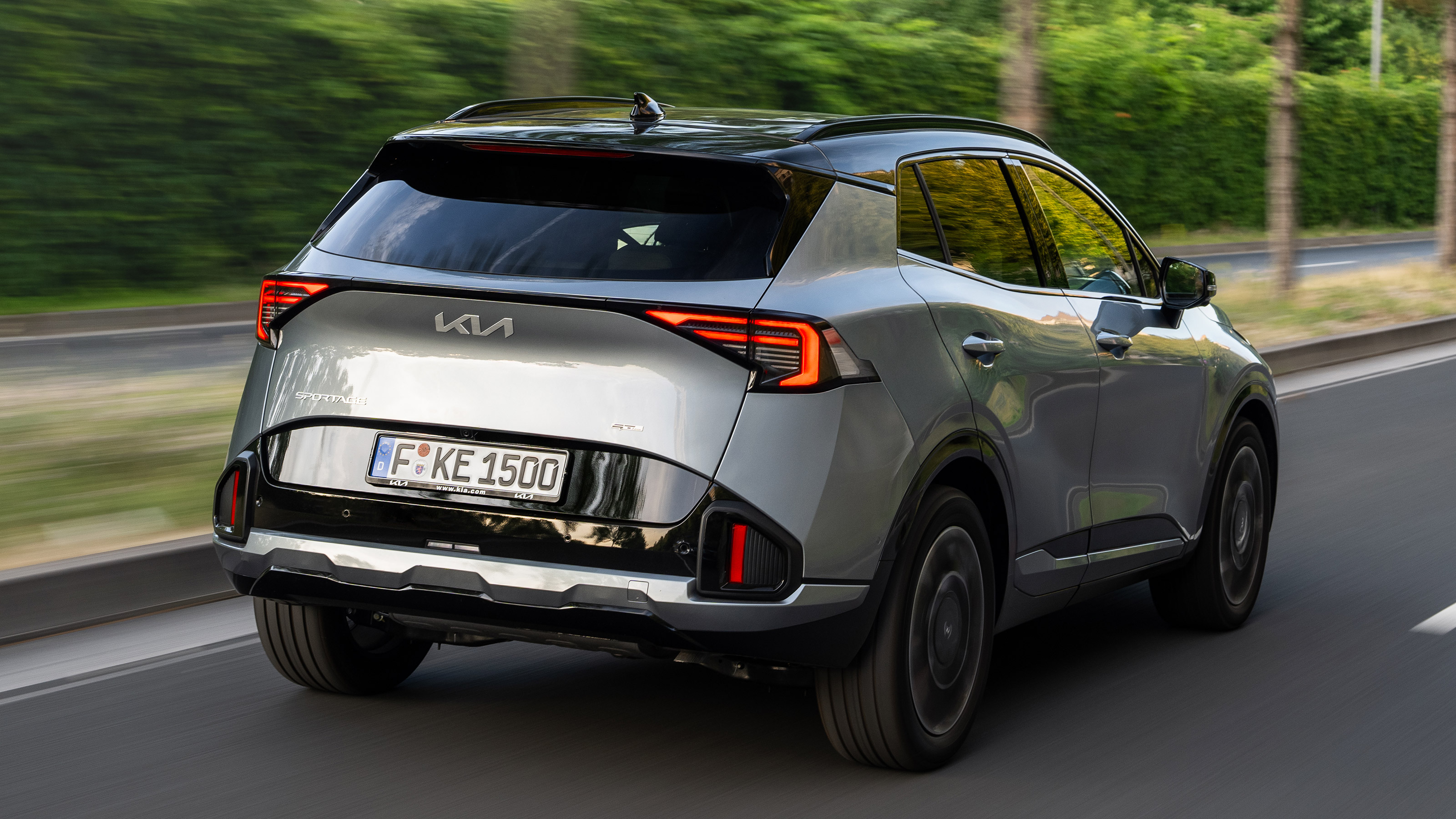 Kia Sportage - rear tracking