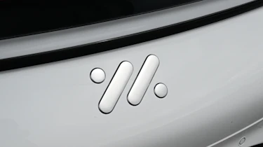 MG IM5 - 'IM' badge