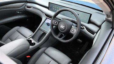 MG IM6 - dash