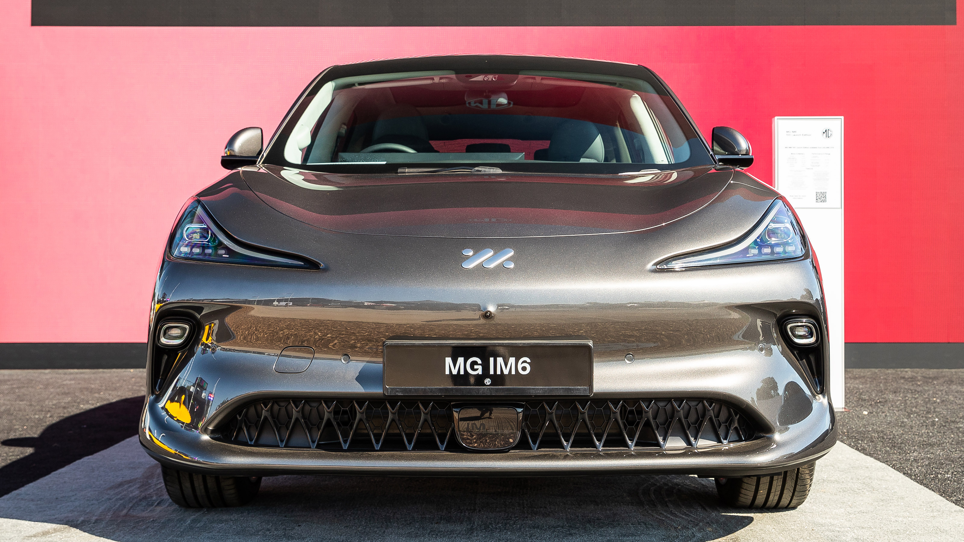 MG IM6 - Goodwood full front
