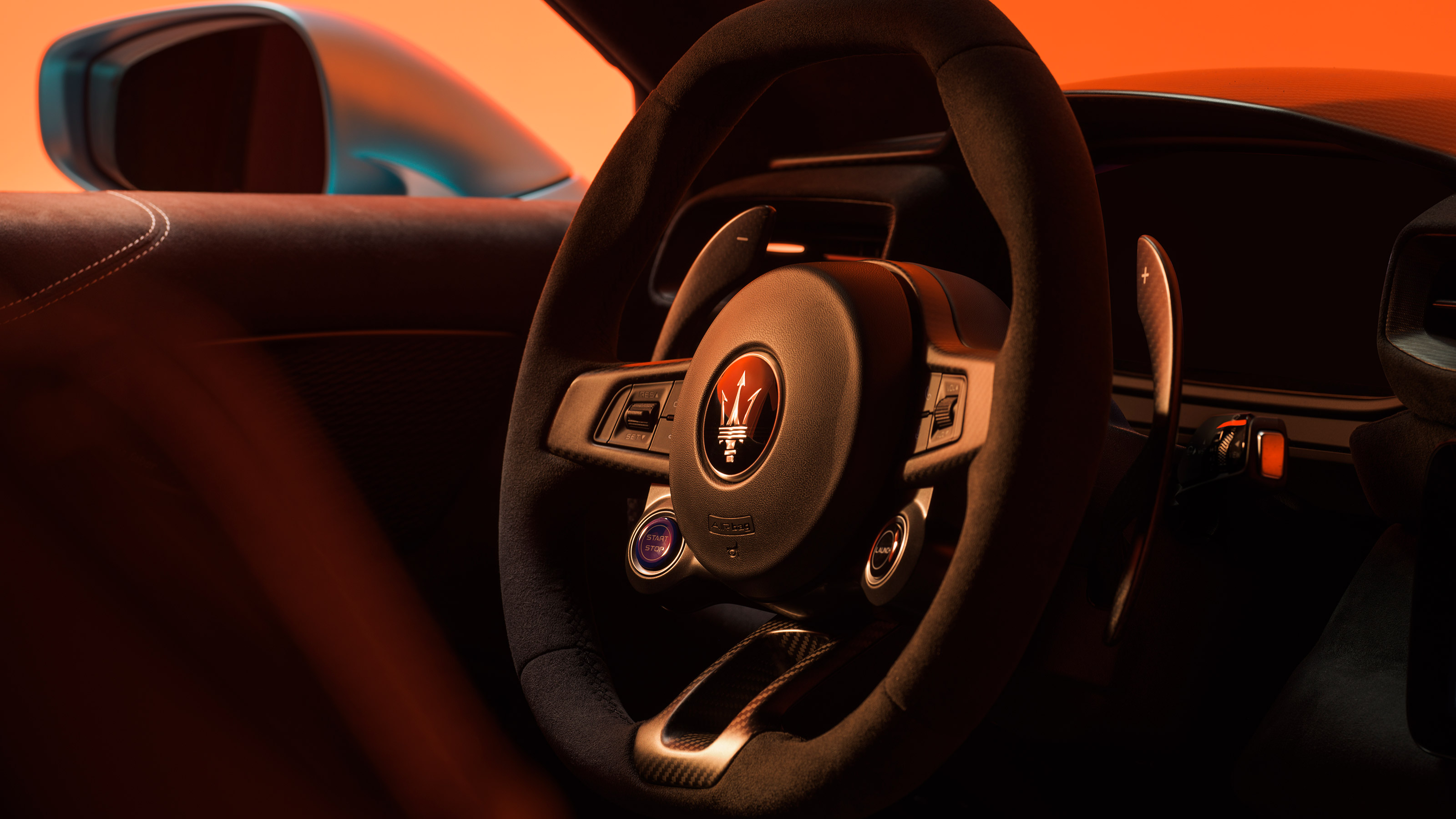 Maserati MCPura - steering wheel