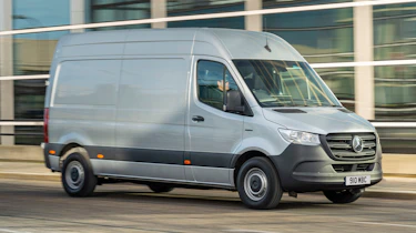 Mercedes eSprinter - front tracking