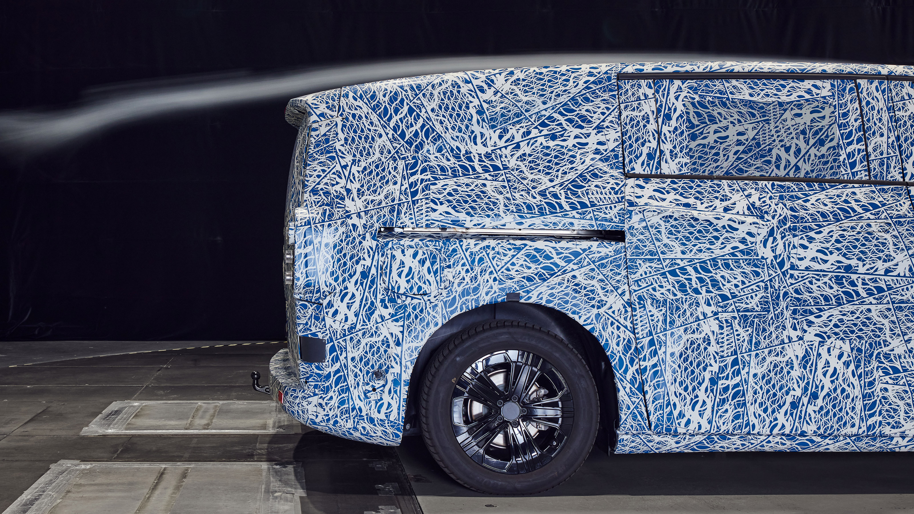 Mercedes VLE teaser - rear detail