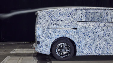 Mercedes VLE teaser - rear detail