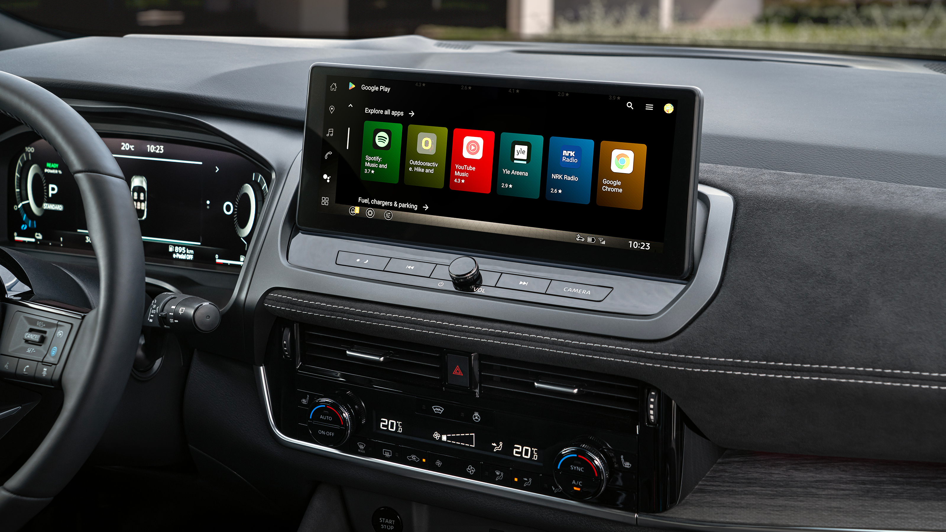 Nissan Qashqai e-Power Tekna+ - infotainment screen