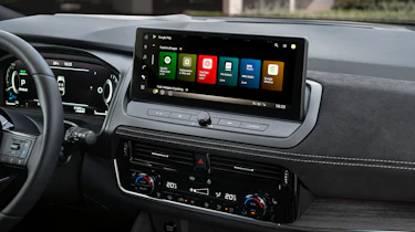 Nissan Qashqai e-Power Tekna+ - infotainment screen
