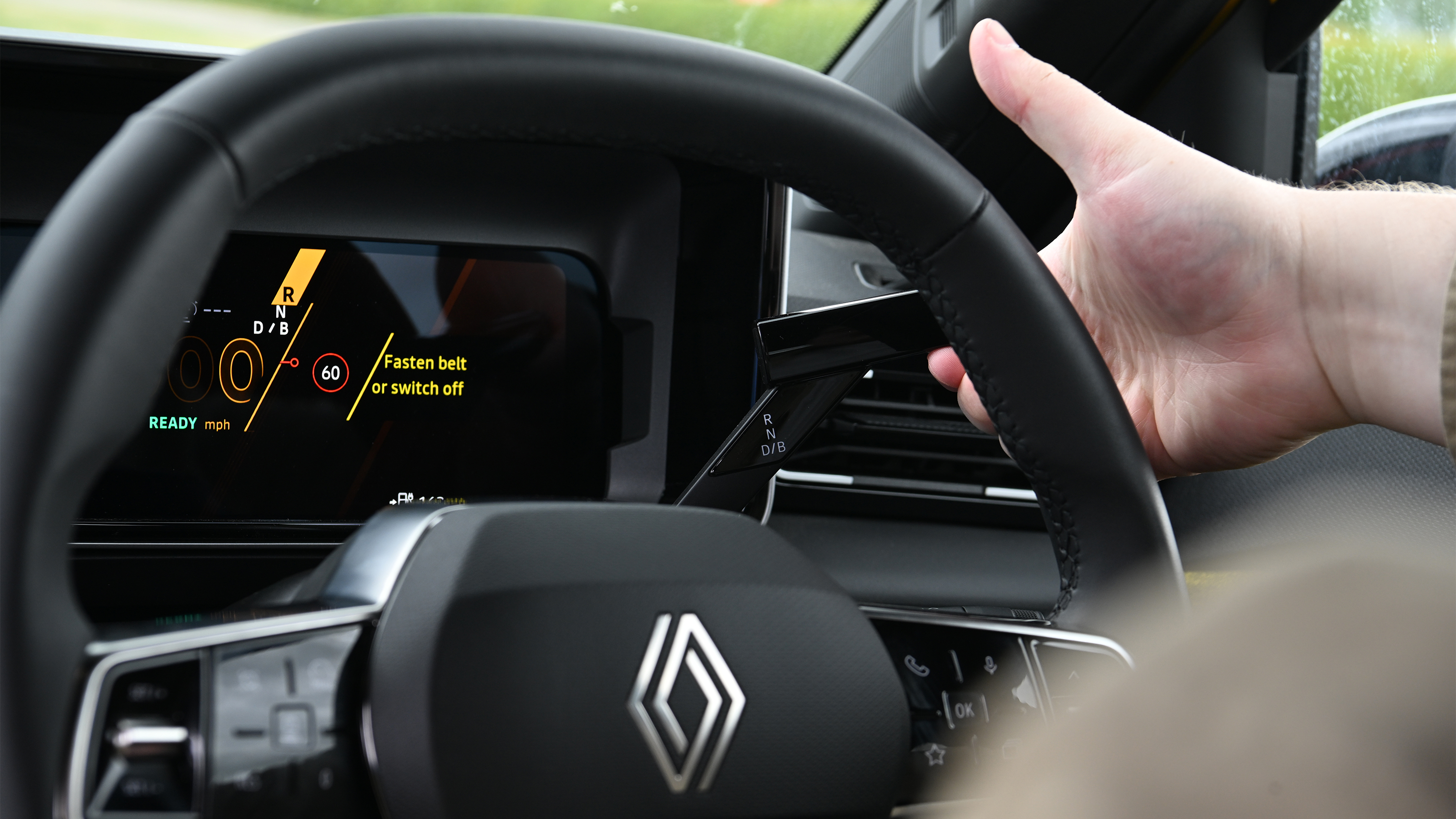 Renault 5 E-Tech Iconic Five long-term - R5 drive selector