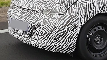 Renault Twingo (camouflaged) - front end