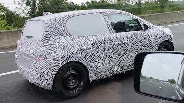 Renault Twingo (camouflaged) - tracking