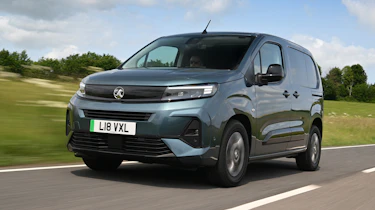 Vauxhall Combo van - front tracking
