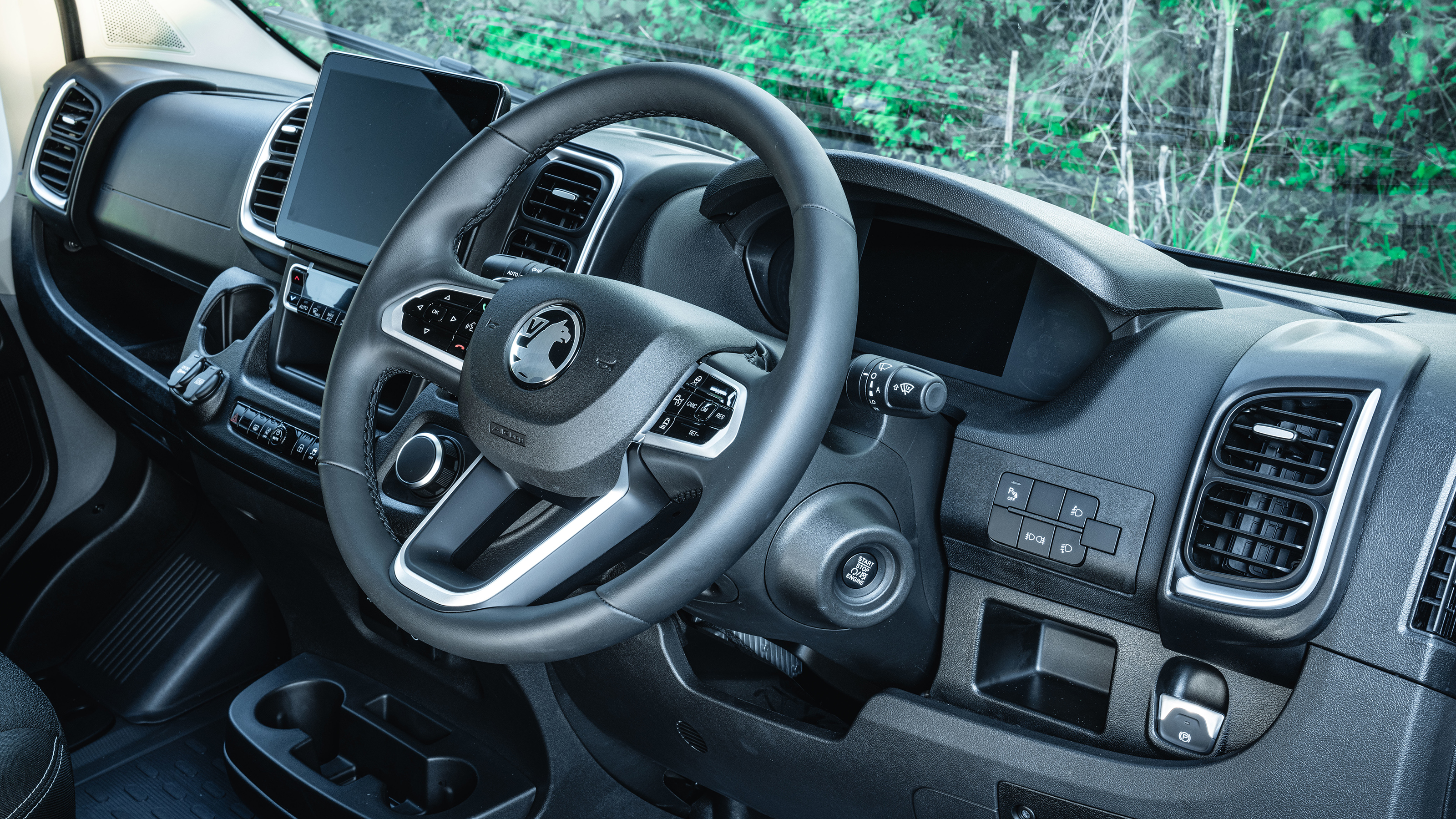 Vauxhall Movano Electric - dashboard