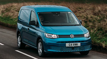 Volkswagen Caddy Cargo - front action