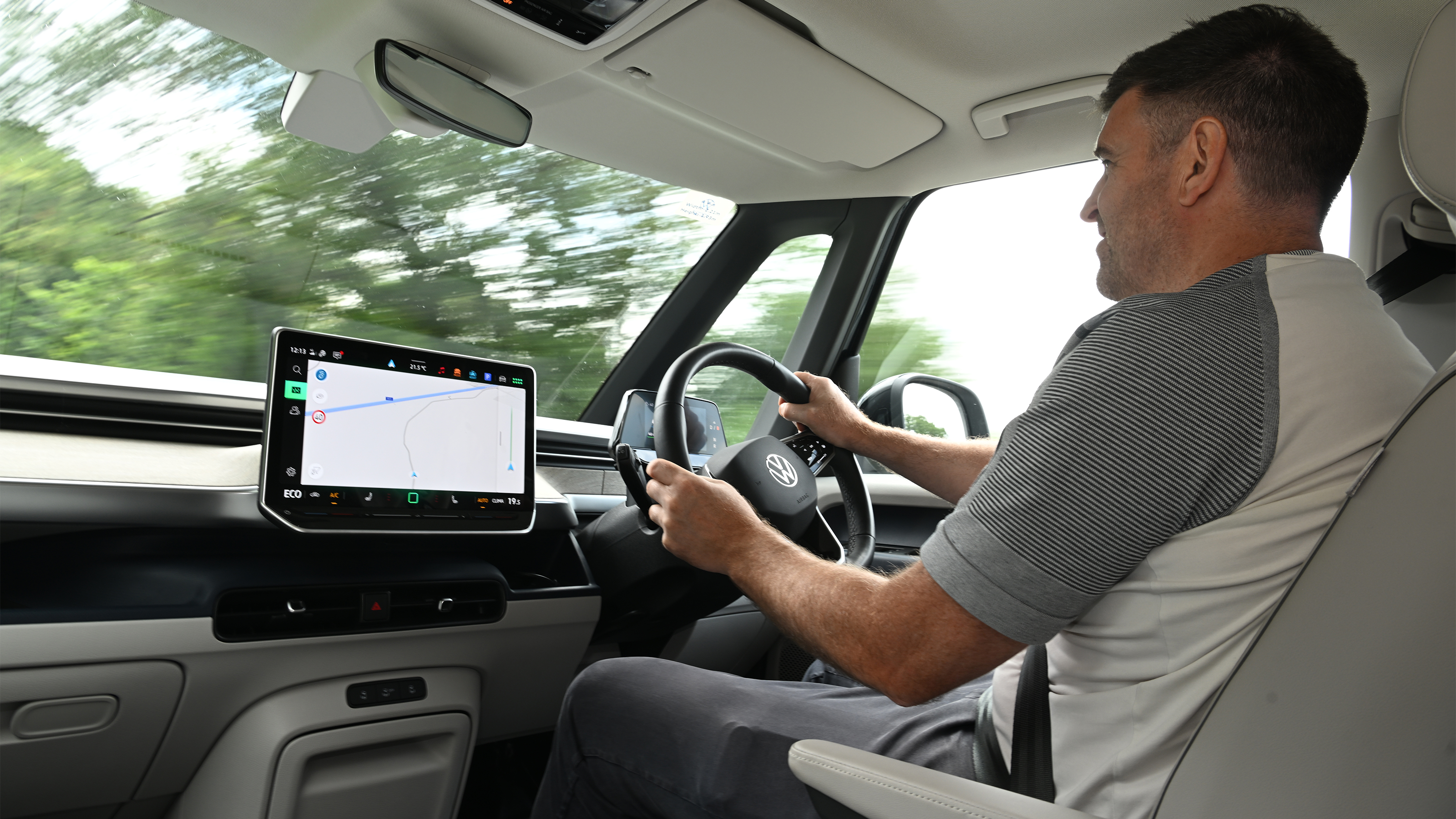 Volkswagen ID. Buzz Style LWB long-term test - Steve driving