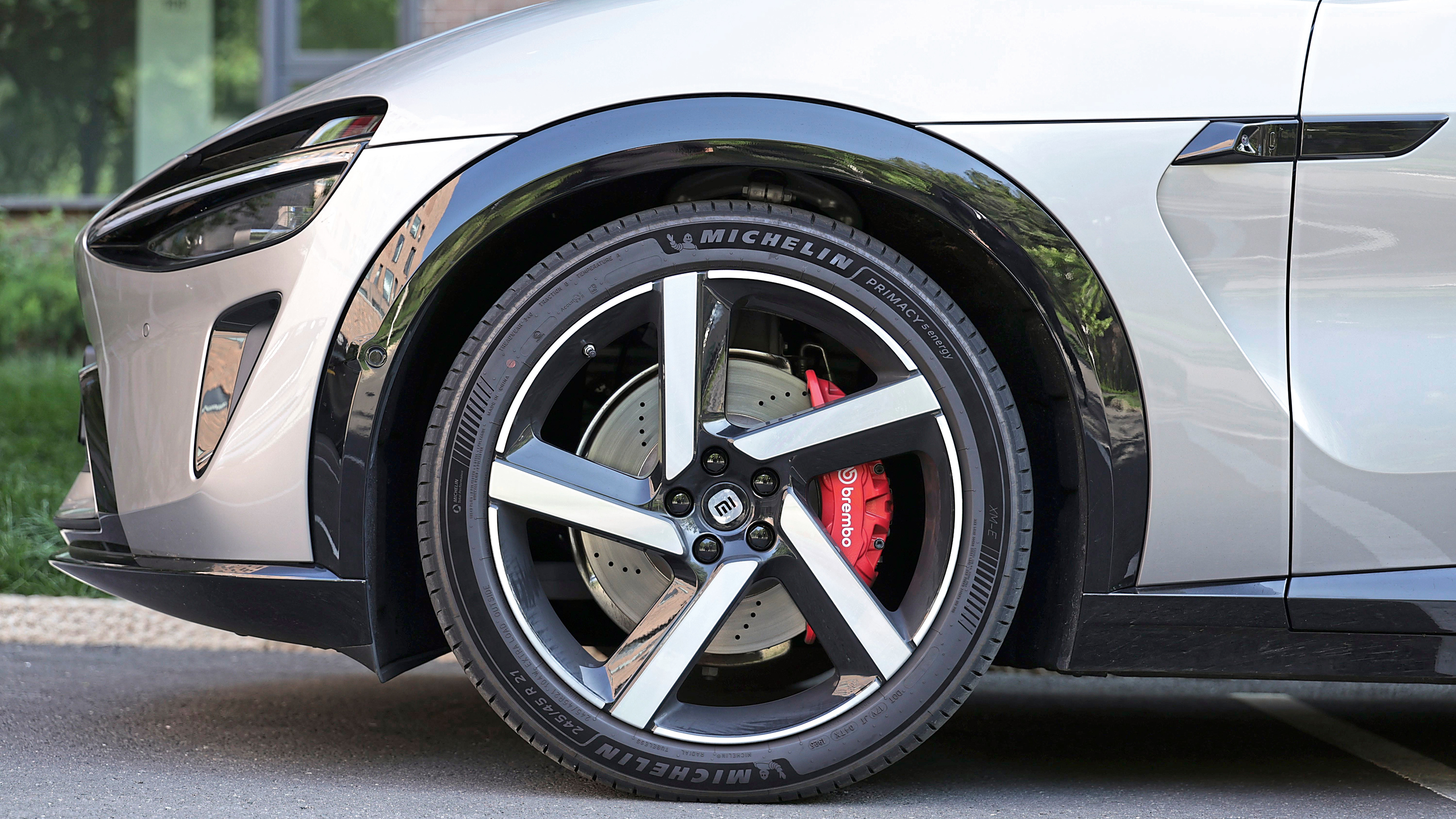 Xiaomi YU7 - wheel