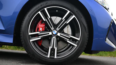 BMW 3 Series Touring - wheel