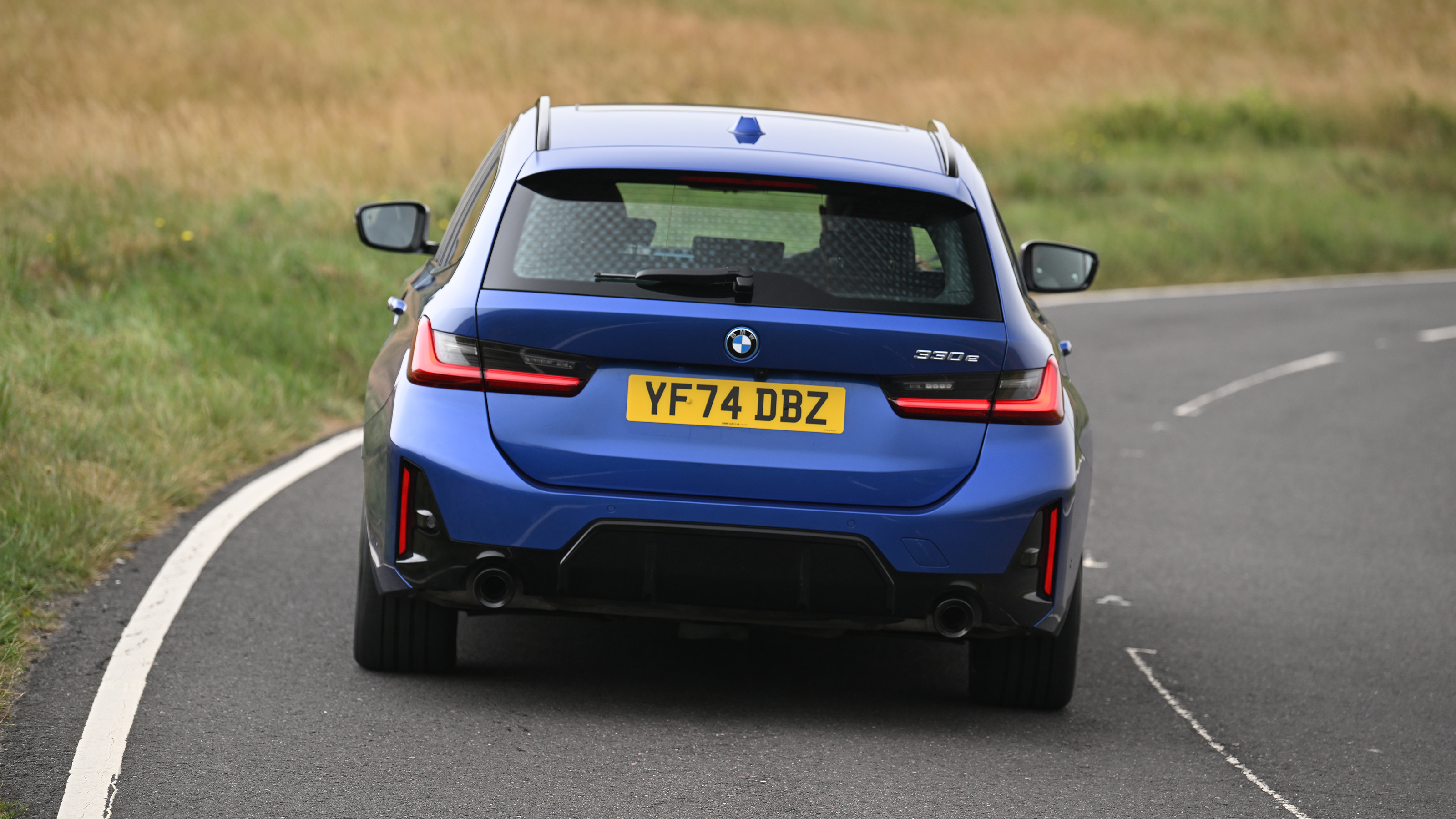 BMW 3 Series Touring - rear cornering