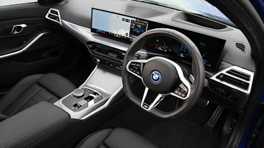 BMW 3 Series Touring - interior