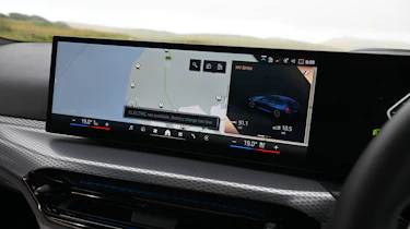 BMW 3 Series Touring - infotainment screen